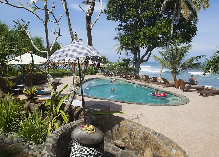 Pitaya Hotel, Surfing & Yoga 3* Selemadeg (Bali)