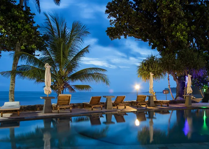 Pitaya Hotel, Surfing & Yoga 3* Selemadeg (Bali)
