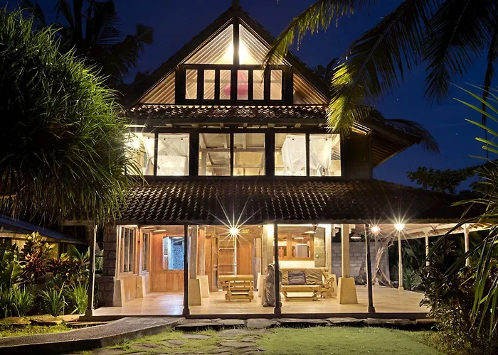 Pitaya Hotel, Surfing & Yoga Hotel 3*