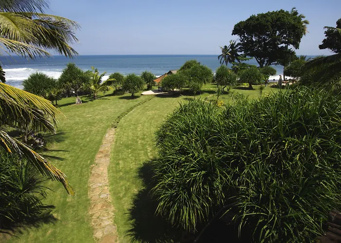 Pitaya Hotel, Surfing & Yoga Hotel