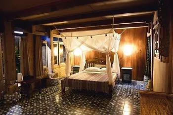 Pitaya Hotel, Surfing & Yoga Hotel 3*