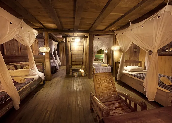 Pitaya Hotel, Surfing & Yoga Hotel Selemadeg (Bali)